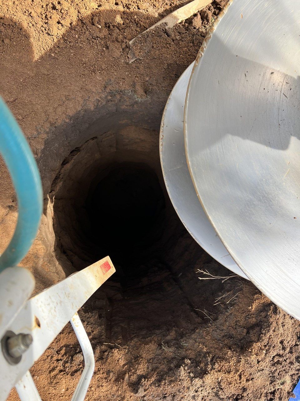 Precast concrete pit rings